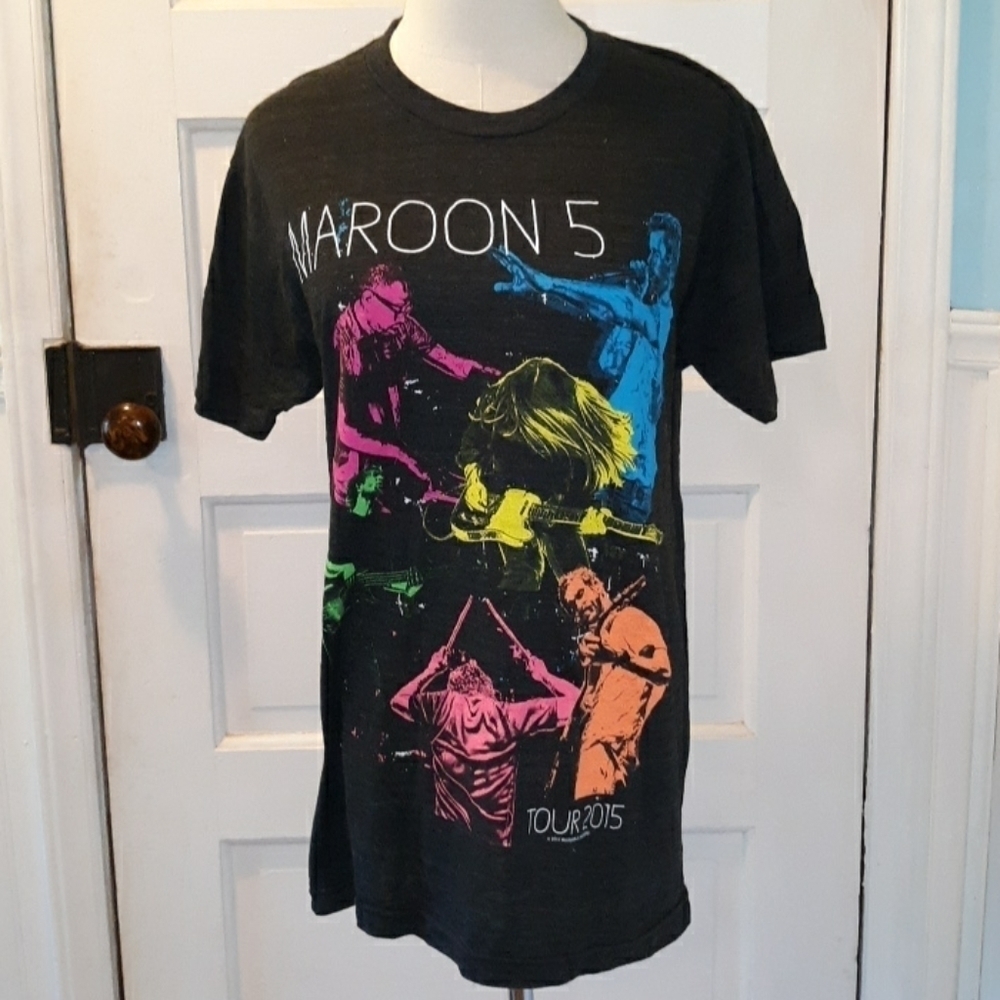 Maroon 5 concert tour shirt 2015 medium